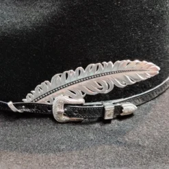 Montana Silversmiths Pluma Decorativa Con Baño De Plata Para Adornar Sombrero Cowboy