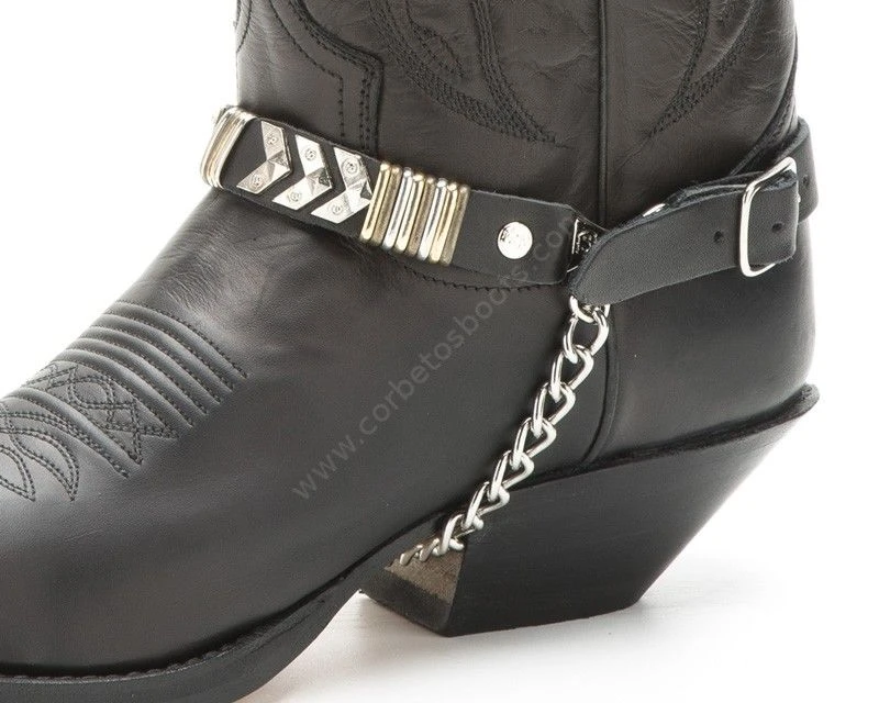 Arnés Decorativo Negro Estilo Country Sendra Con Flechas Simétricas 1 Arnés Decorativo Negro Estilo Country Sendra Con Flechas Simétricas