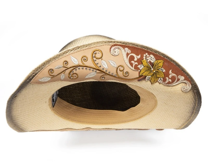 Sombrero Cowgirl Paja Rígida Natural Para Mujer Con Dibujo Floral Cosido Y Grabado En Cuero 4 Sombrero Cowgirl Paja Rígida Natural Para Mujer Con Dibujo Floral Cosido Y Grabado En Cuero - Imagen 4