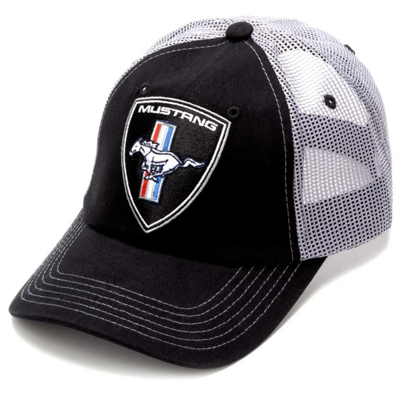 Gorra Oficial Mustang Estilo Trucker Negra Con Escudo Frontal Bordado